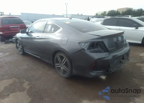 2016 Honda Accord Touring z USA, uszkodzony, nr VIN 1HGCT2B0XGA007377